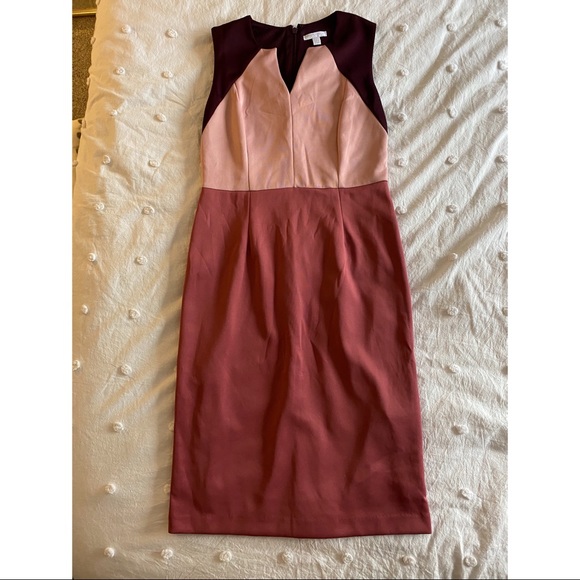 New York & Company Dresses & Skirts - New York and company color block dress